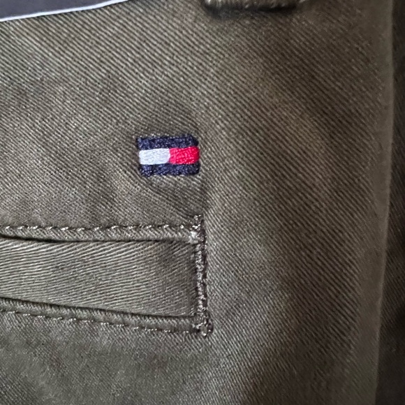 NWT Tommy Hilfiger Hampton Chino Pants, Olive Green, Size 6 - Picture 6 of 8